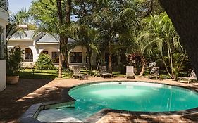 Jacaranda Lodge